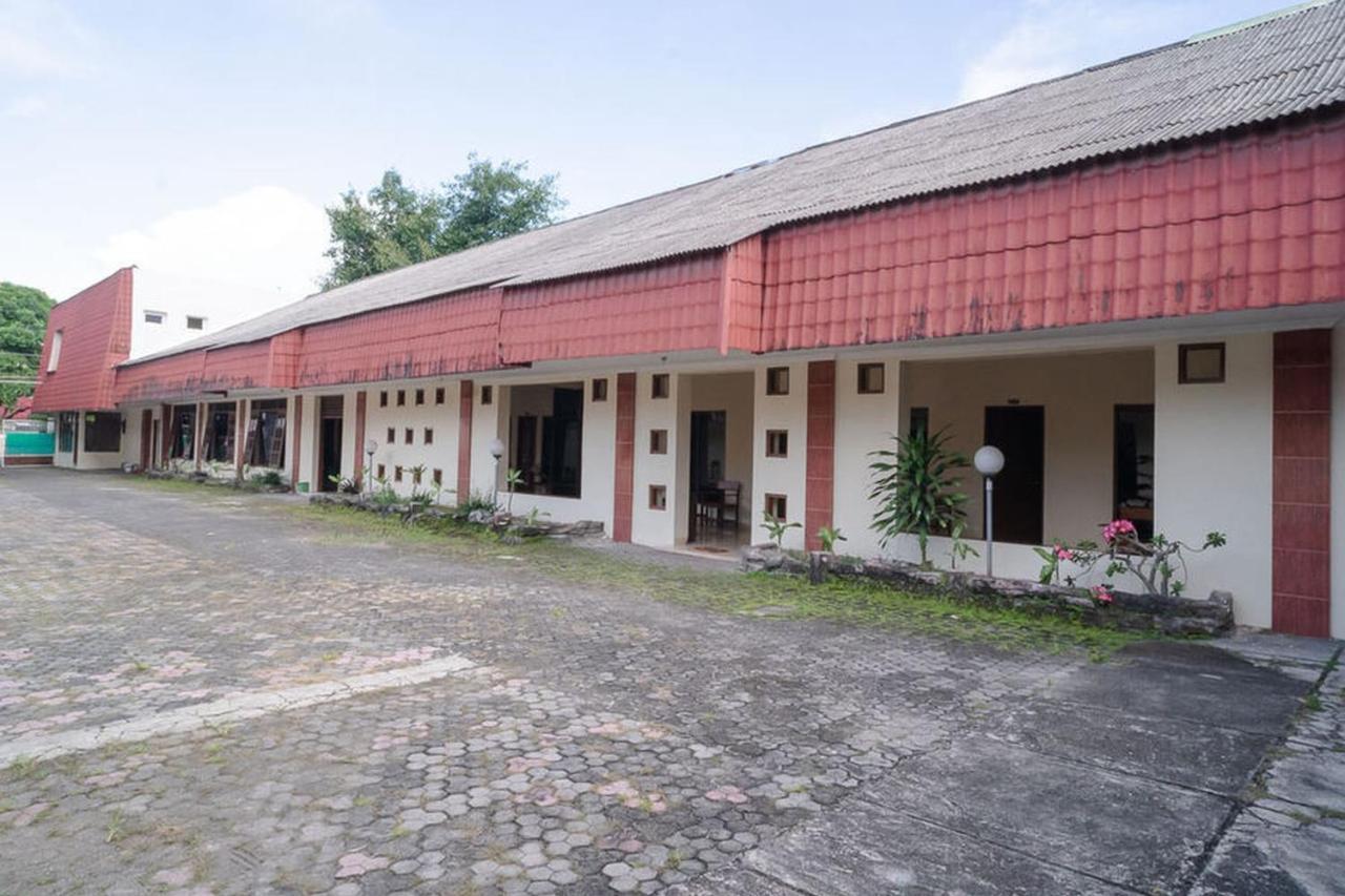 Reddoorz Near Kampus 3 Uty Yogyakarta Exterior foto