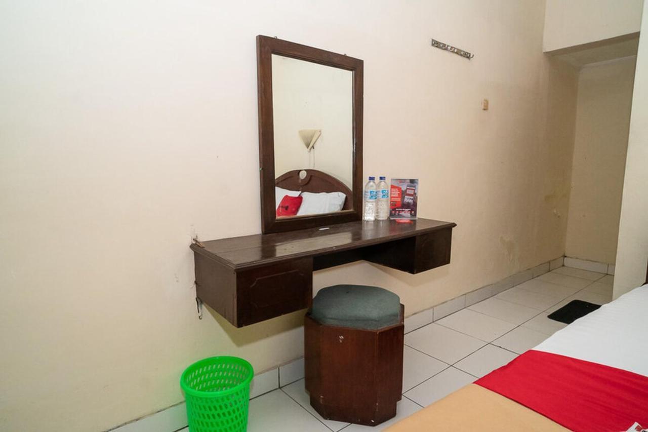 Reddoorz Near Kampus 3 Uty Yogyakarta Exterior foto