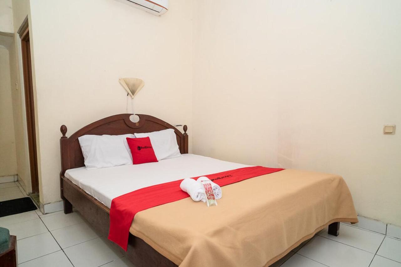 Reddoorz Near Kampus 3 Uty Yogyakarta Exterior foto