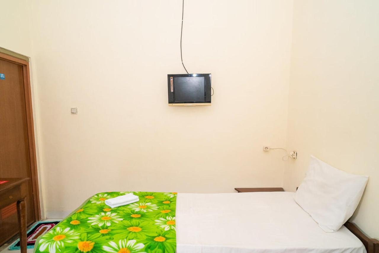 Reddoorz Near Kampus 3 Uty Yogyakarta Exterior foto