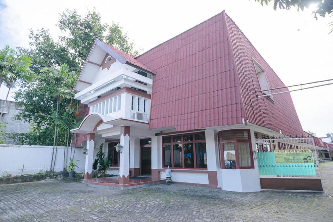 Reddoorz Near Kampus 3 Uty Yogyakarta Exterior foto
